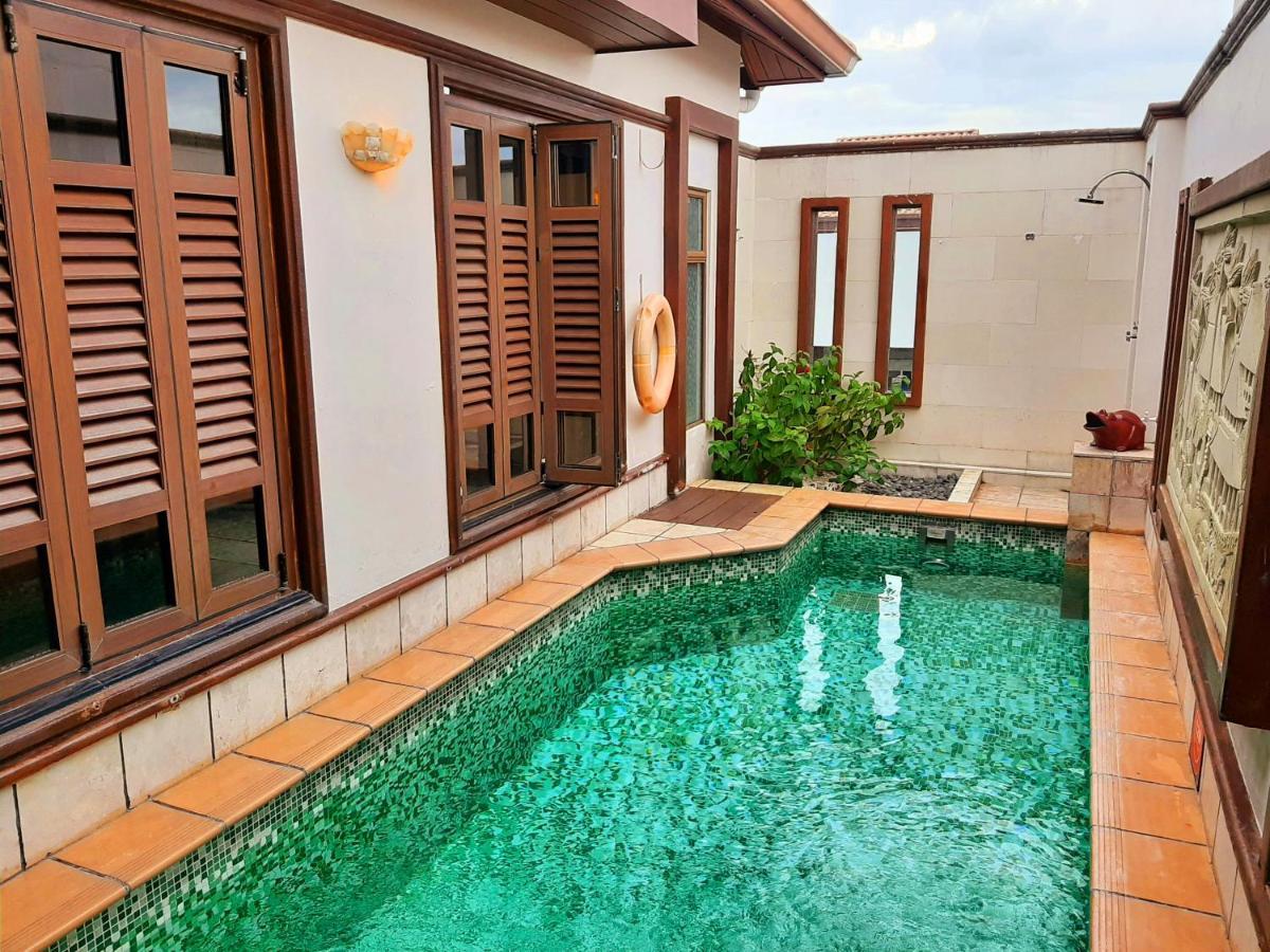 Wonderland Private Pool Villas At Port Dickson Exterior photo