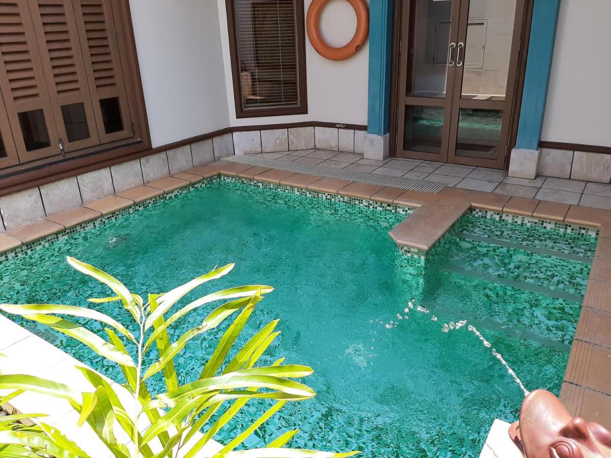 Wonderland Private Pool Villas At Port Dickson Exterior photo